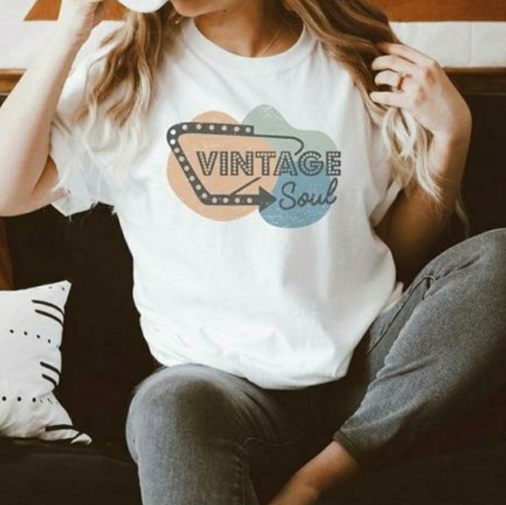 Vintage Soul Graphic T-shirt